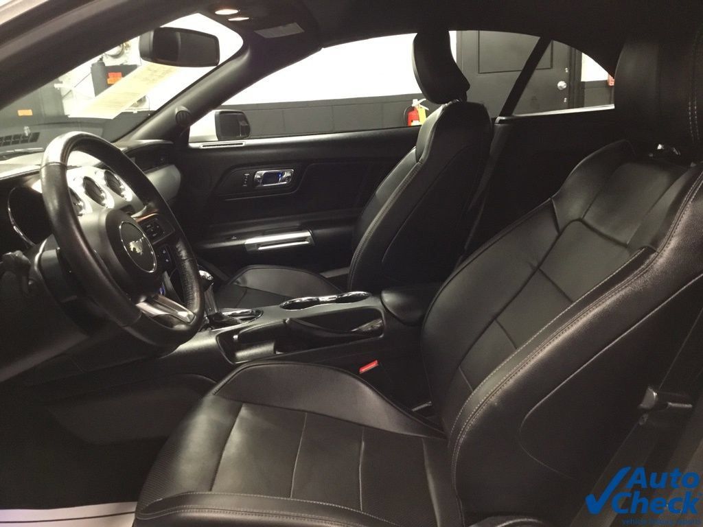 Used 2016 Ford Mustang Premium RWD image 33