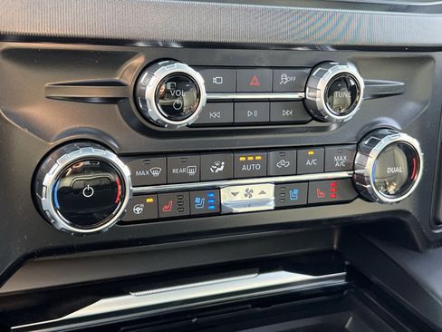 New 2026 Ford F250 Platinum AWD/4WD image 21