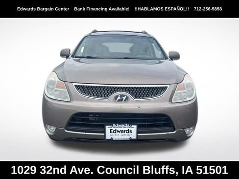 Used 2011 Hyundai Veracruz Limited AWD/4WD image 2