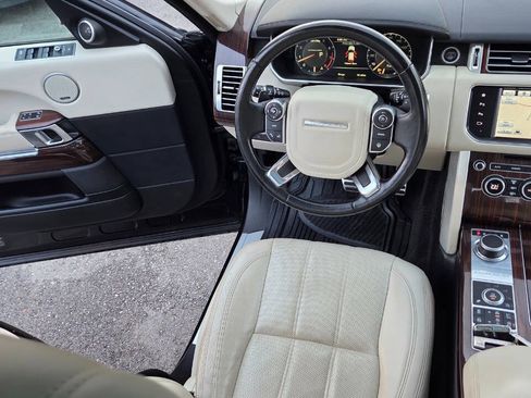Used 2016 Land Rover Range Rover Supercharged AWD/4WD image 36