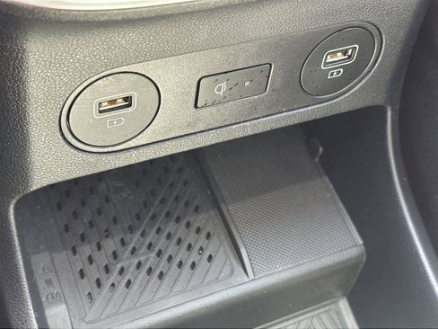 Used 2022 Hyundai Ioniq 5 Limited image 29