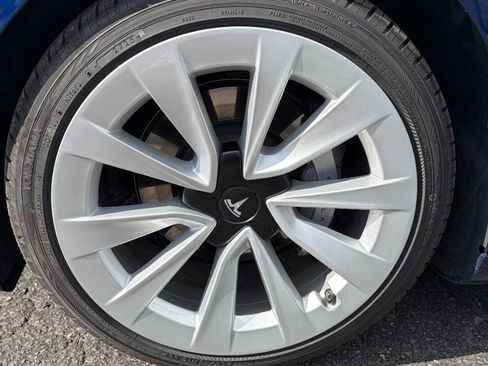 Used 2021 Tesla Model 3 Long Range AWD/4WD image 9