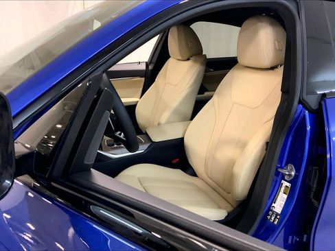 New 2026 BMW 430i xDrive 430i xDrive w/ M Sport Package image 9