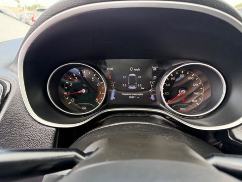 Used 2018 Jeep Compass Limited w/ Navigation Group AWD/4WD image 32