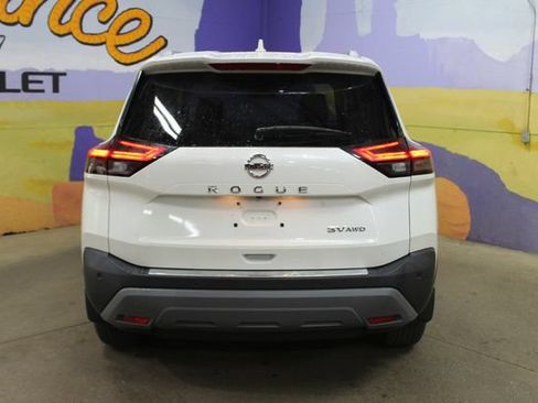 Used 2021 Nissan Rogue SV AWD/4WD image 7