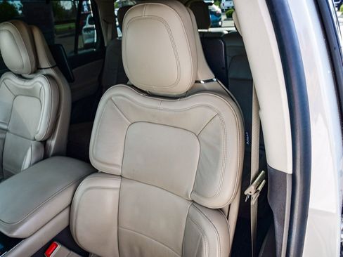 Used 2023 Lincoln Aviator Reserve w/ Equipment Group 201A image 22