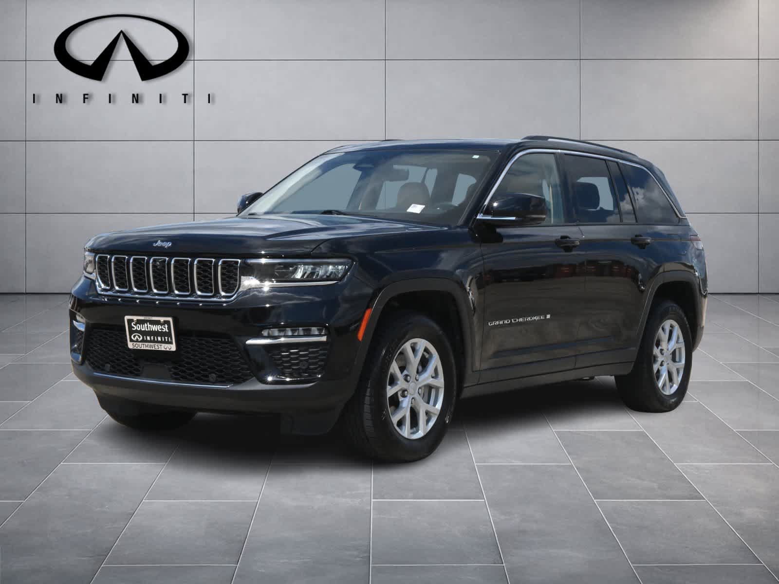 Used 2022 Jeep Grand Cherokee Limited w/ Luxury Tech Group II RWD image 1