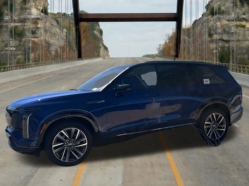 New 2026 Cadillac Vistiq Premium Luxury w/ LPO, Floor Liner Package AWD/4WD image 4