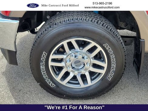 Used 2018 Ford F350 Lariat w/ Lariat Ultimate Package AWD/4WD image 9