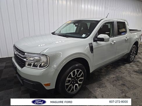 Used 2023 Ford Maverick Lariat w/ Lariat Luxury Package image 8