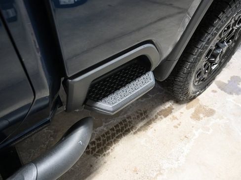 Used 2022 Chevrolet Silverado 2500 LT w/ Convenience Package image 27