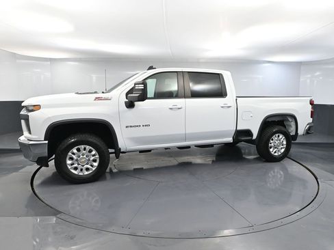 Used 2023 Chevrolet Silverado 2500 LT image 12
