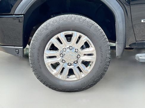 Used 2023 GMC Sierra 2500 Denali image 33