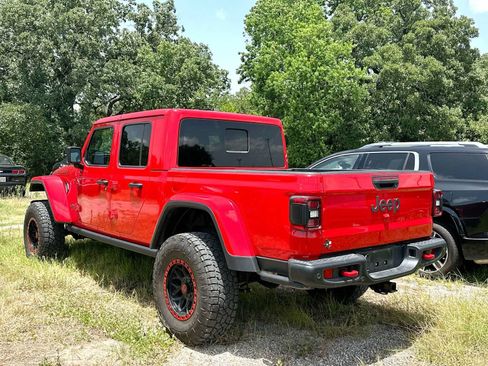 Used 2025 Jeep Gladiator Rubicon AWD/4WD image 3
