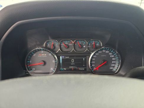 Used 2015 Chevrolet Silverado 1500 LT w/ LT Convenience Package AWD/4WD image 21