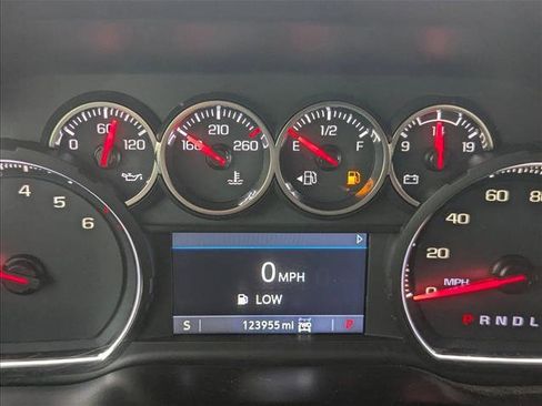 Used 2020 Chevrolet Silverado 1500 RST image 11