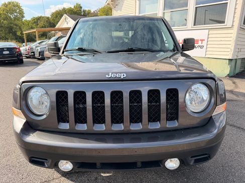 Used 2015 Jeep Patriot High Altitude AWD/4WD image 8