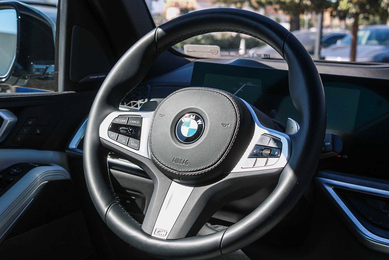 Used 2025 BMW X5 xDrive40i w/ Executive Package AWD/4WD image 15
