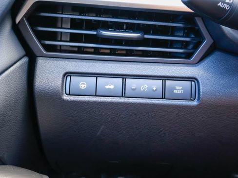 New 2026 Nissan Altima 2.5 SR w/ SR Premium Package FWD image 16