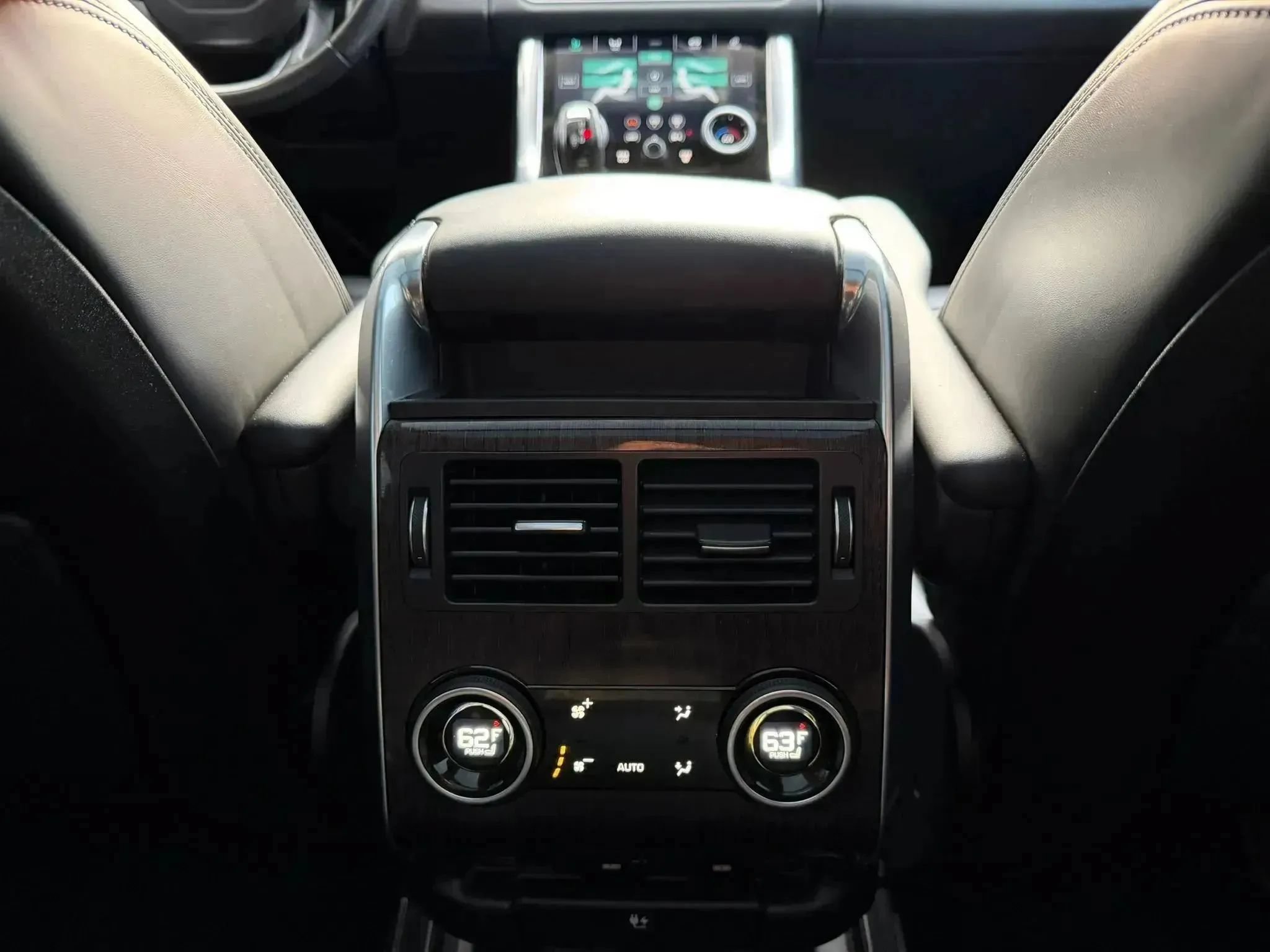Used 2019 Land Rover Range Rover Sport HSE AWD/4WD image 19