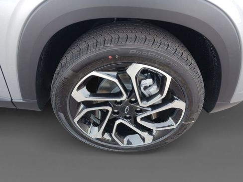 New 2026 Chevrolet Trax RS w/ Sunroof Package image 16