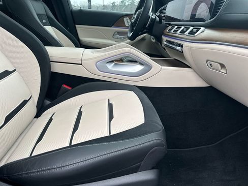 Certified 2024 Mercedes-Benz GLE 53 AMG 4MATIC image 41