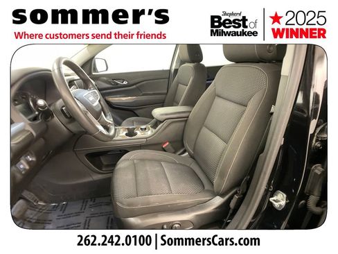 Used 2023 GMC Acadia SLE w/ Driver Convenience Package image 9