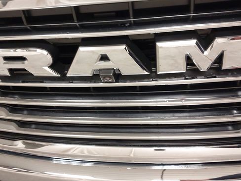 New 2026 RAM 1500 Laramie AWD/4WD image 34