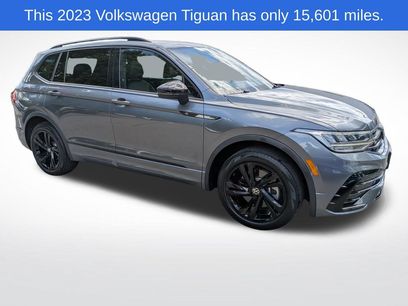 Used 2023 Volkswagen Tiguan SE R-Line