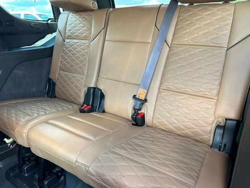 Used 2021 Cadillac Escalade Sport w/ Driver Assist Tech Package AWD/4WD image 20