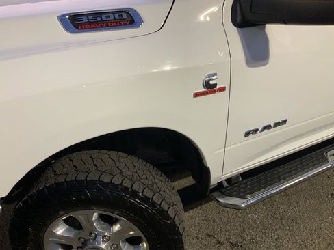 Used 2024 RAM 3500 Big Horn image 10