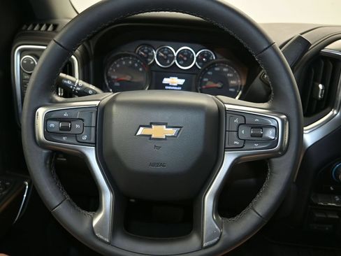 Certified 2019 Chevrolet Silverado 1500 LT w/ All-Star Edition AWD/4WD image 13