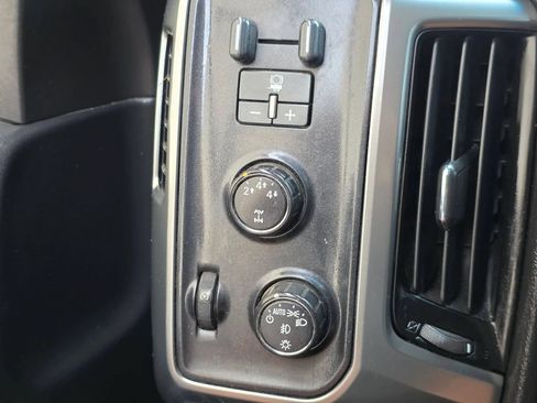 Used 2015 Chevrolet Silverado 2500 LT w/ LT Convenience Package AWD/4WD image 25