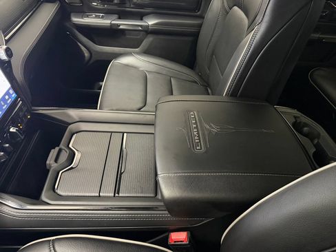 Used 2024 RAM 1500 Limited AWD/4WD image 30