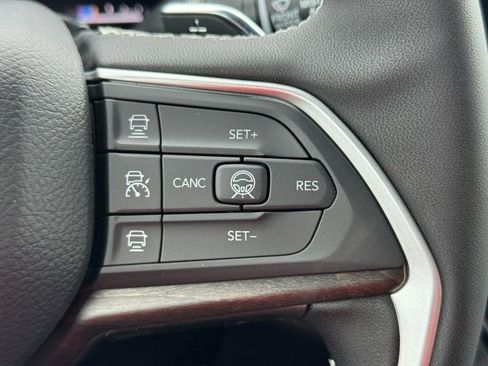 New 2026 Jeep Grand Cherokee L 4WD image 13