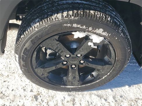 New 2025 Jeep Grand Cherokee L Altitude image 5