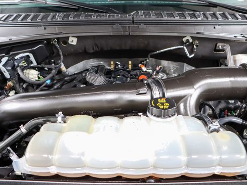 Used 2023 Ford Expedition Max Limited image 34