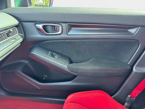 Used 2024 Honda Civic Type R image 21