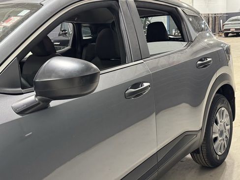 New 2026 Nissan Kicks S image 18