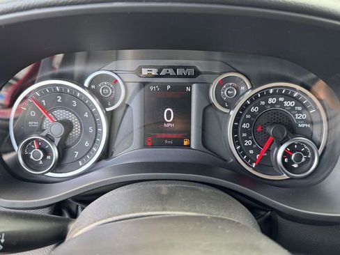 New 2026 RAM 1500 4x4 Crew Cab image 13