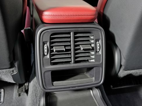 Certified 2022 Porsche Taycan 4S AWD/4WD image 43