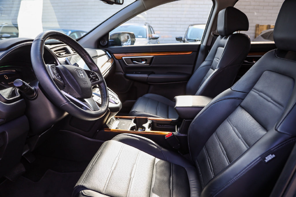Used 2020 Honda CR-V Touring image 18