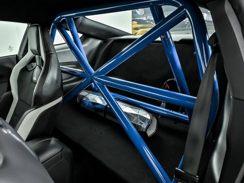 Used 2021 Ford Mustang Shelby GT500 w/ Technology Package image 22