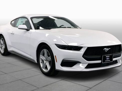 New 2026 Ford Mustang Coupe image 3