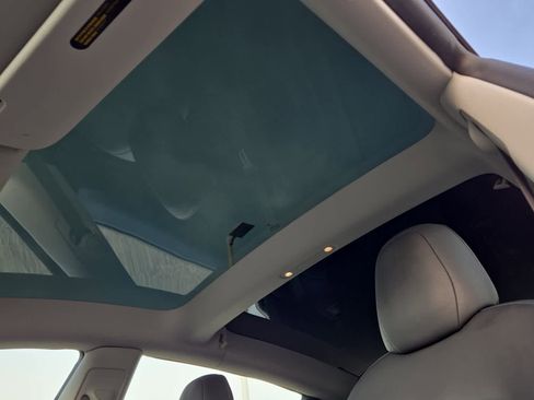 Used 2021 Tesla Model 3 Long Range image 12