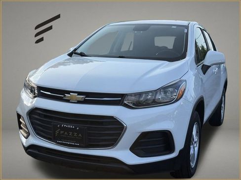 Used 2020 Chevrolet Trax LS w/ Tint and Cruise Package image 1