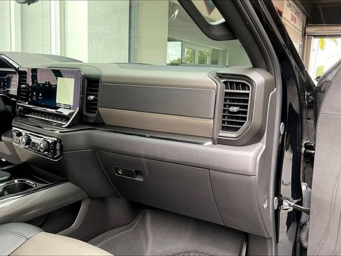 Used 2024 Chevrolet Silverado 1500 ZR2 w/ ZR2 Bison Edition AWD/4WD image 24
