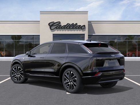New 2027 Cadillac Optiq Sport w/ LPO, Floor Liner Package AWD/4WD image 3
