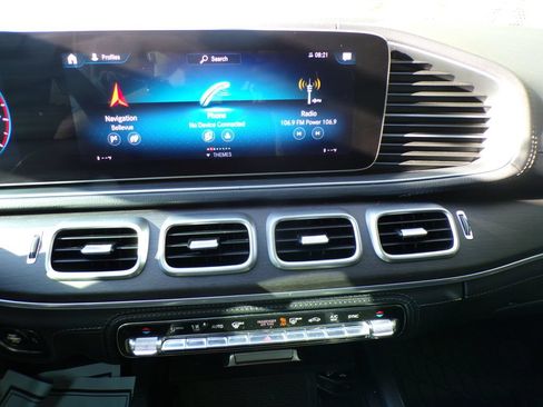 Used 2020 Mercedes-Benz GLE 350 4MATIC image 26