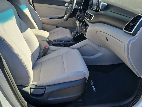 Used 2019 Hyundai Tucson SE FWD image 21